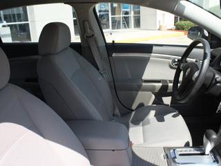 Saturn Aura 2007 photo 1