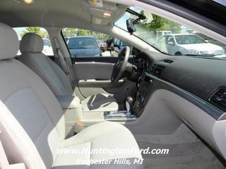 Saturn Aura 2007 photo 2