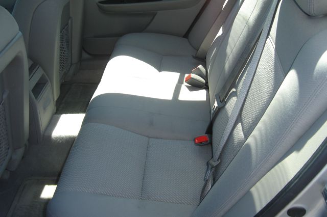 Saturn Aura 2008 photo 2