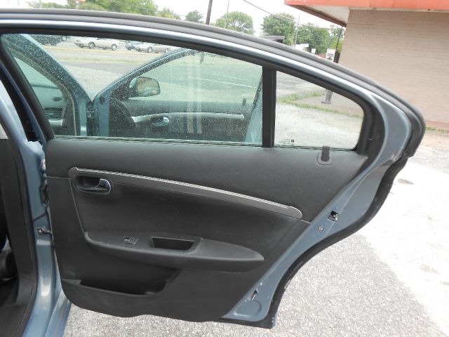 Saturn Aura 2008 photo 16