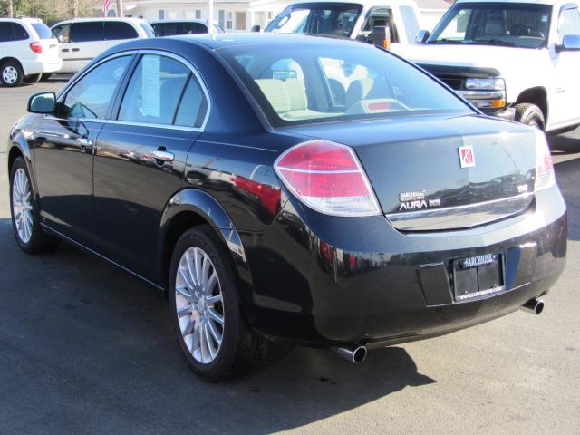 Saturn Aura 2009 photo 1