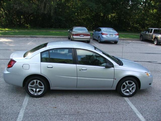 Saturn Ion 2003 photo 3