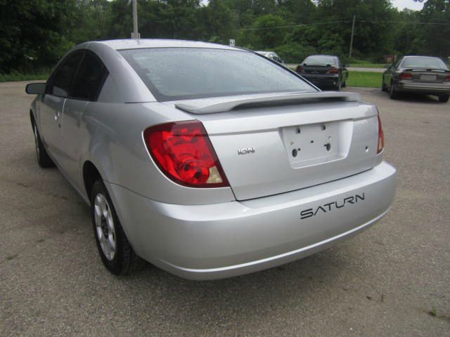 Saturn Ion 2003 photo 2