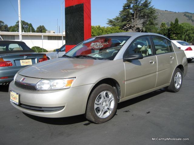 Saturn Ion 2003 photo 2