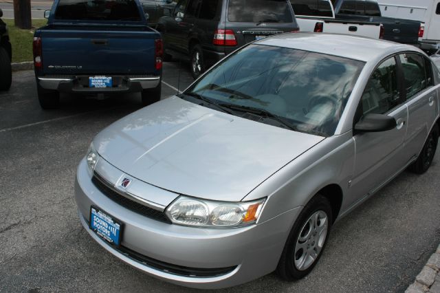 Saturn Ion 2003 photo 4