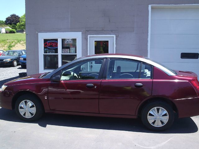 Saturn Ion 2003 photo 18