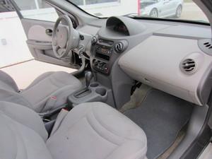 Saturn Ion 2003 photo 5