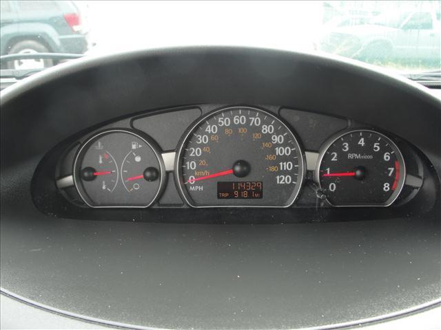 Saturn Ion 2003 photo 29