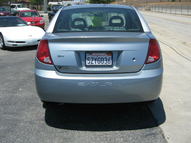 Saturn Ion 2003 photo 4