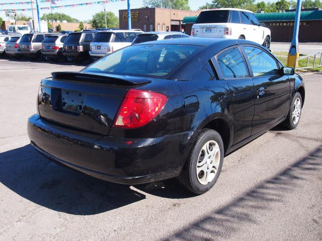 Saturn Ion 2003 photo 11