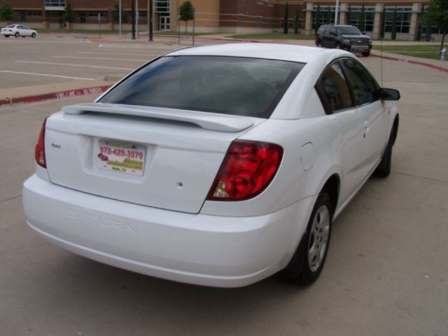 Saturn Ion 2003 photo 1