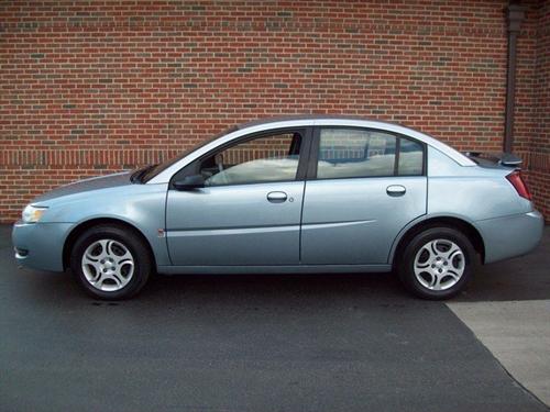 Saturn Ion 2003 photo 3