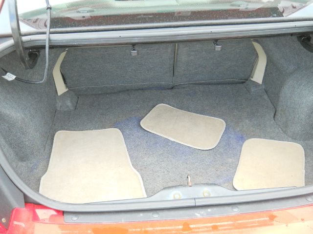 Saturn Ion 2003 photo 15