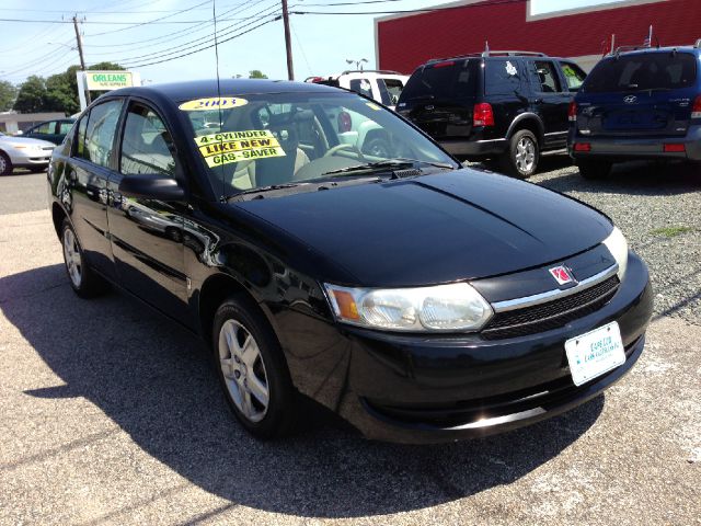 Saturn Ion 2003 photo 2