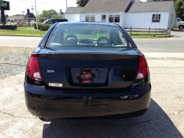 Saturn Ion 2003 photo 4