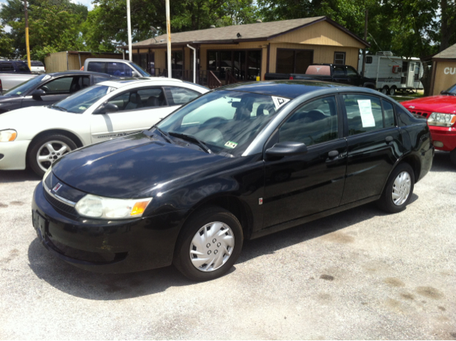 Saturn Ion 2003 photo 5