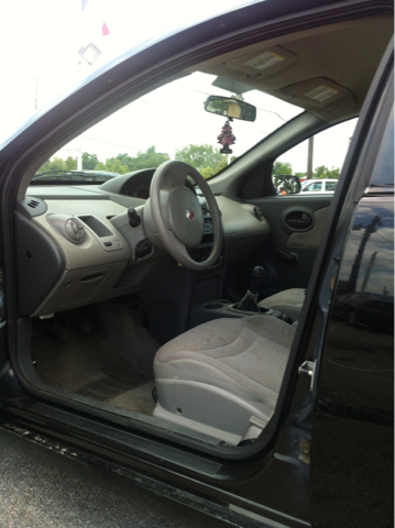 Saturn Ion 2003 photo 6