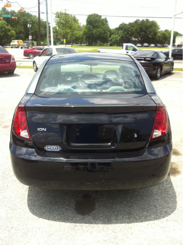 Saturn Ion 2003 photo 7