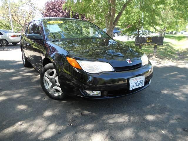 Saturn Ion 2003 photo 1