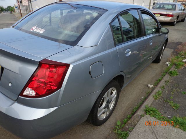 Saturn Ion 2003 photo 3