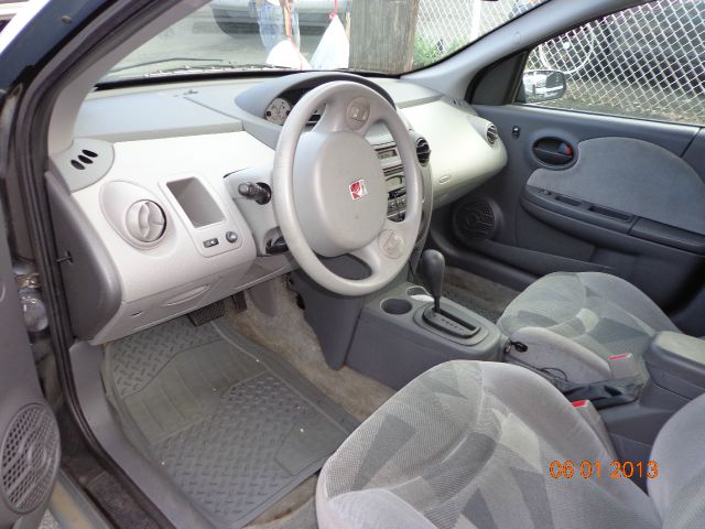 Saturn Ion 2003 photo 4