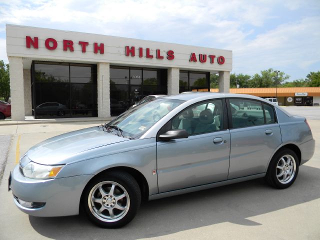 Saturn Ion 2003 photo 3