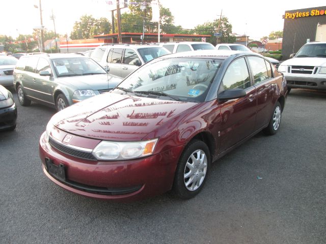 Saturn Ion 2003 photo 2