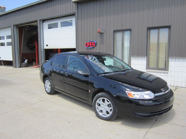 Saturn Ion 2003 photo 15