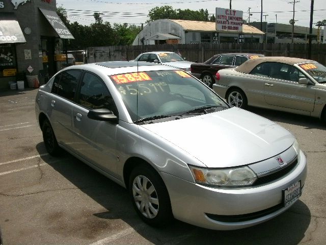 Saturn Ion 2004 photo 3