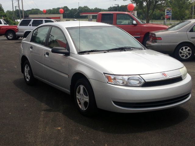 Saturn Ion 2004 photo 3