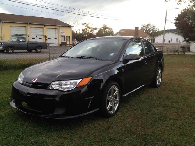 Saturn Ion 2004 photo 1