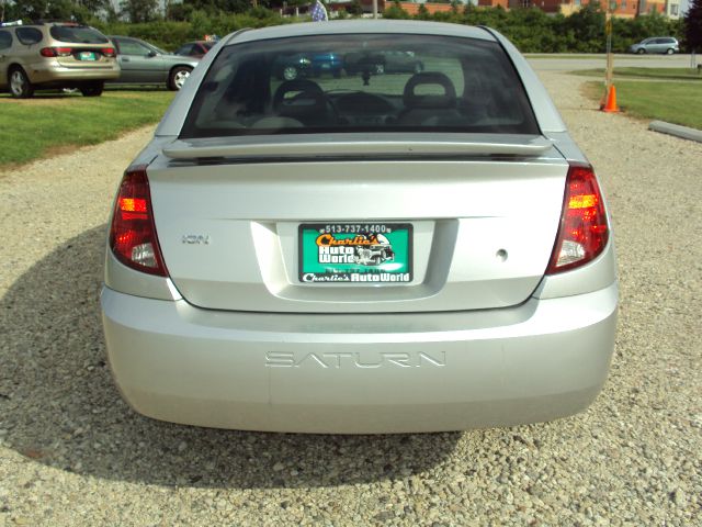 Saturn Ion 2004 photo 4