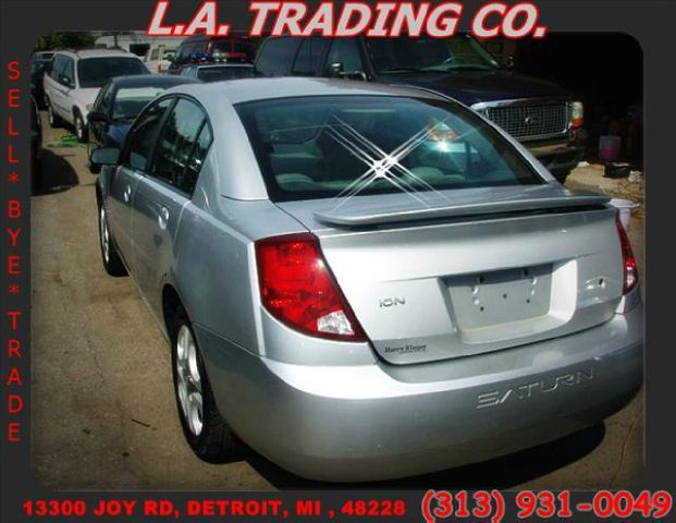 Saturn Ion 2004 photo 1