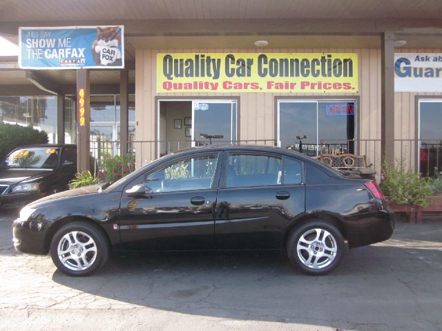 Saturn Ion 2004 photo 1