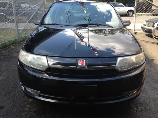 Saturn Ion 2004 photo 1