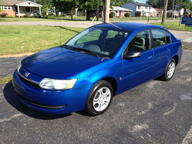 Saturn Ion 2004 photo 4