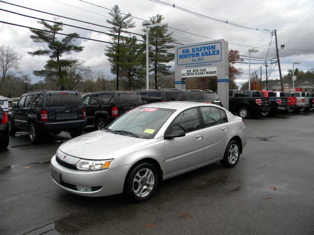 Saturn Ion 2004 photo 4