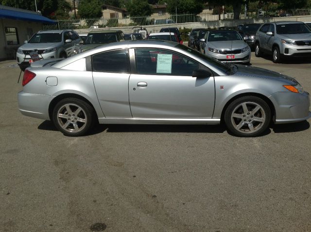 Saturn Ion 2004 photo 2