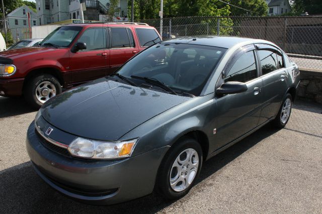 Saturn Ion 2004 photo 4