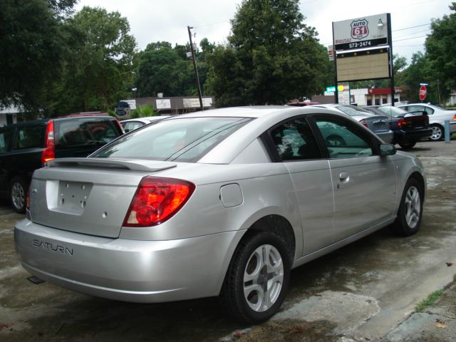 Saturn Ion 2004 photo 1