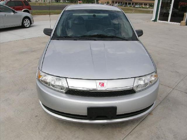 Saturn Ion 2004 photo 1