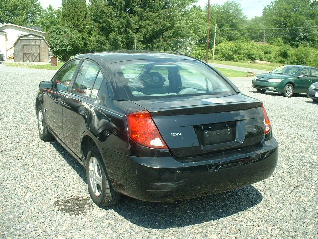 Saturn Ion 2004 photo 3