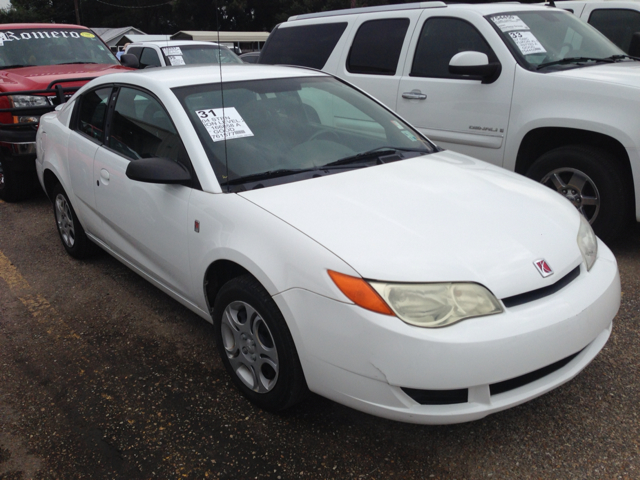 Saturn Ion 2004 photo 2