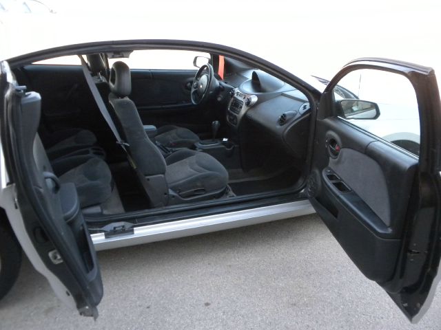 Saturn Ion 2004 photo 10