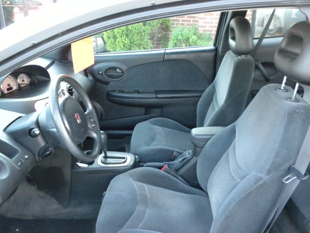 Saturn Ion 2004 photo 4