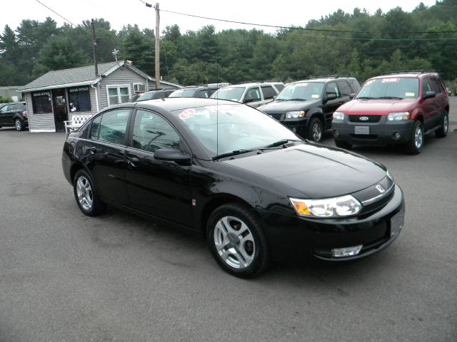 Saturn Ion 2004 photo 1