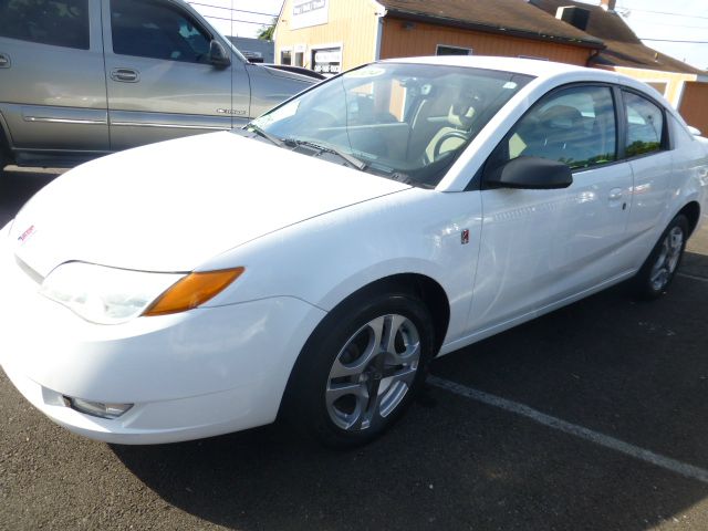 Saturn Ion 2004 photo 2