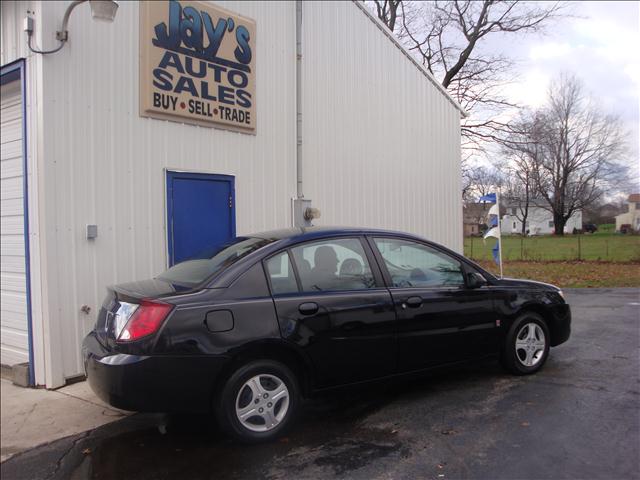 Saturn Ion 2004 photo 3