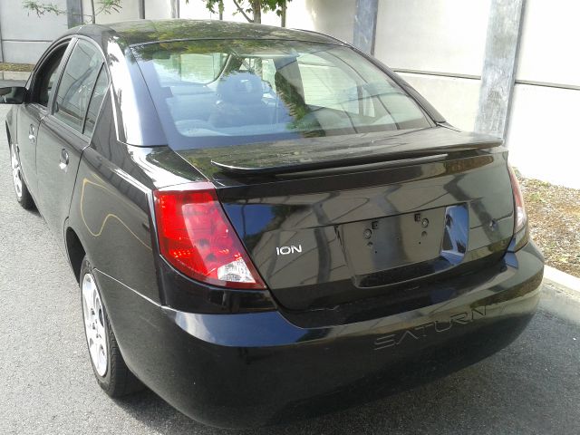 Saturn Ion 2004 photo 4