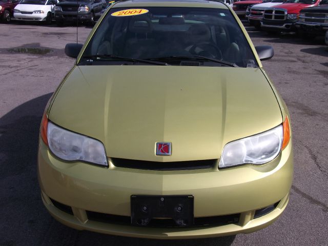 Saturn Ion 2004 photo 10